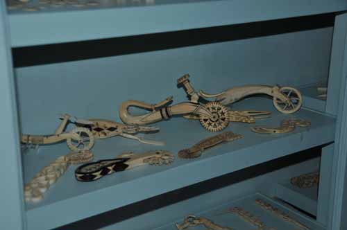 SCRIMSHAW SAILORS CRAFT