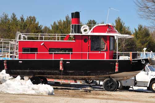 SOMEONE'S TAKING OFF WITH MY BOAT!